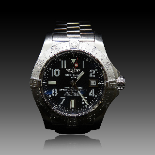 Breitling Avenger Seawolf Acier Auto de 2013 . Papiers d'origine