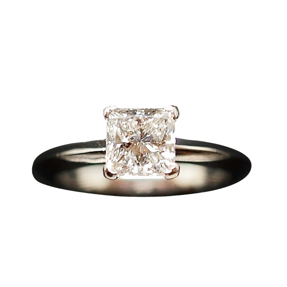 Solitaire en Platine et Diamant Taille Princesse de 1,23 Cts G-VVS1 . Solitaire en Platine et Diamant Taille Princesse de 1,23 Cts G-VVS1 .