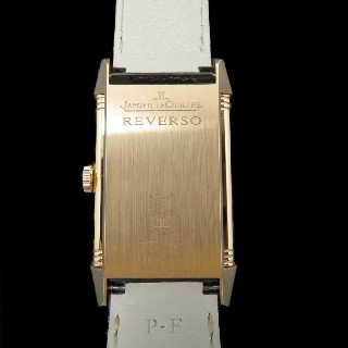 Montre Jaeger LeCoultre Grande Reverso Ultra Thin Or rose 18k de Juin 2017.