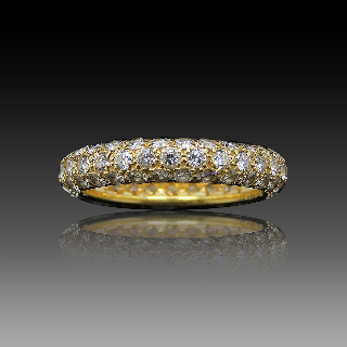 Alliance Chaumet "Full Pavé" or jaune 18k diamants avec 1,80 Cts. F-VVS . taille 50.