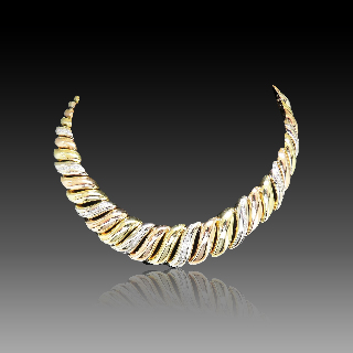 Collier Poiray 3 ors 18k massif et Diamants brillants vers 1980