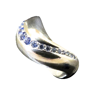 Bague FRED "Mouvementée" en Or gris 18k Saphirs .Taille 55. 