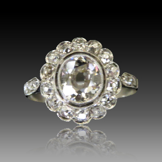 Bague platine vers 1930 avec 1,20 Cts de Diamants . Taille 55