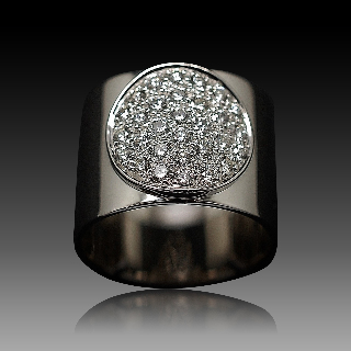 Bague Dinhvan Platine avec Diamants Brillants de 2007. Taille 60.