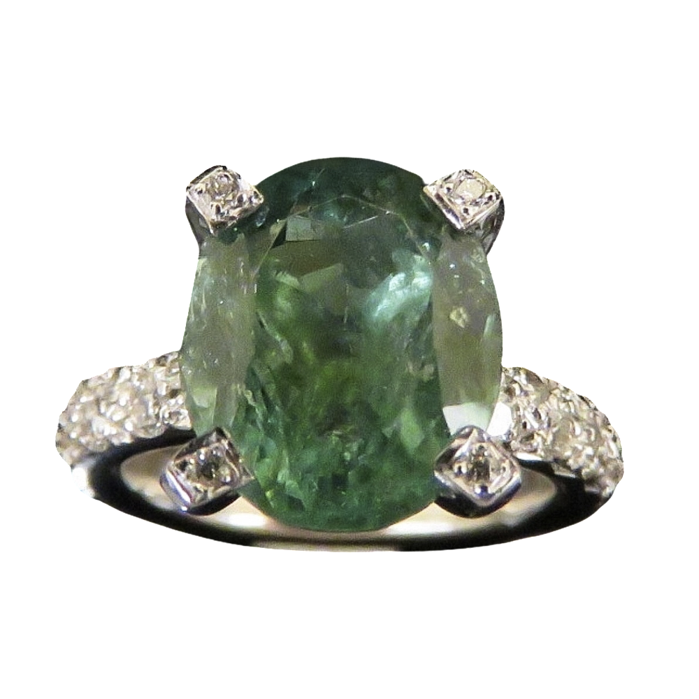 Bague en Or gris 18K avec un Tourmaline Verte et Diamants. Taille 48.