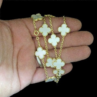 Collier Van Cleef & Arpels Alhambra 20 motifs Nacre Or jaune 18k vers 2005.