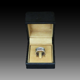 Bague Bulgari en Or Gris 18 Cts modèle "B-Zero-1" .Taille 53.  