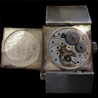 Boucle ceinture Tavannes pour Hermes Argent transformée en Montre bracelet vers 1930.
