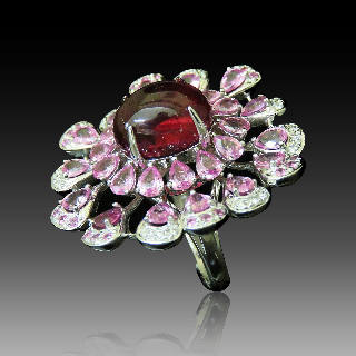 Bague or gris 18k avec Rubis Cabochon, Saphirs roses et diamants  Taille 54