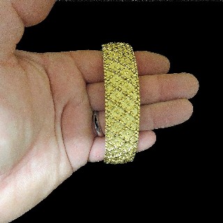 Bracelet souple en  Or jaune 18k massif  . Poids : 66,80 Grs.