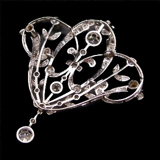 Broche pendentif en or gris 18 k ,Platine et diamants ,vers 1910 style guirlande