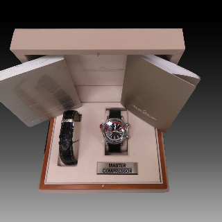 Montre Jaeger LeCoultre Master Compressor Extreme World Alarm Automatique  de 2012. Full Set.