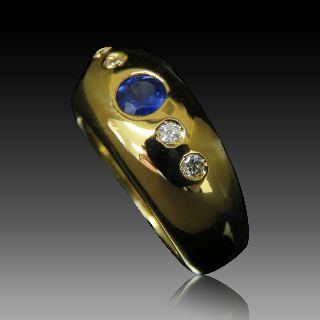 Bague Jonc Or jaune 14 Cts avec saphir et diamants . Taille 51.