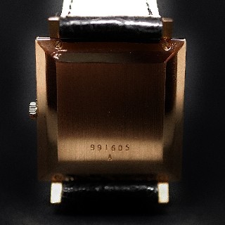 Montre Jaeger LeCoultre Vintage Carrée Or jaune 18k Mécanique Vers 1960