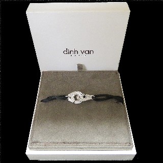 Bracelet DinhVan Menottes R12  Grand modèle Or Gris 18 k et diamants .  