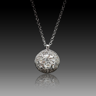 Collier Pendentif avec Diamant de 0.46 Cts F-VS1 +  0.08 Cts Or 18 Cts. 