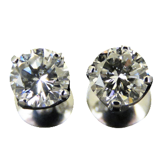 Puces d'oreilles Or gris 18k avec Diamants brillants 1.05 Cts et 1.04 Cts. F-VVS1-G-VVS2