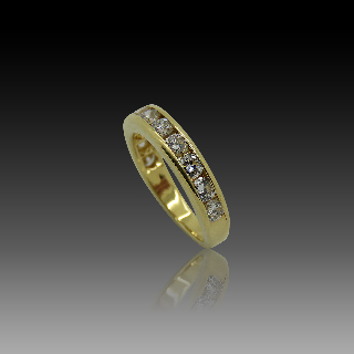 Demi Alliance diamants brillants 1,0 Cts en or jaune 18k .Taille 53.