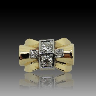 Bague "Tank" 1940 or jaune 18 k et platine avec diamants 