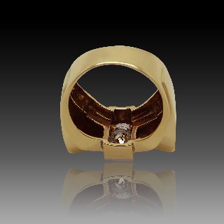 Bague "Tank" 1940 or jaune 18 k et platine avec diamants 