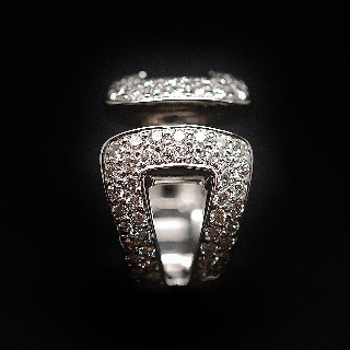 Bague Or Gris 18k avec 1.50 Cts de Diamants H-VS. Taille 52.