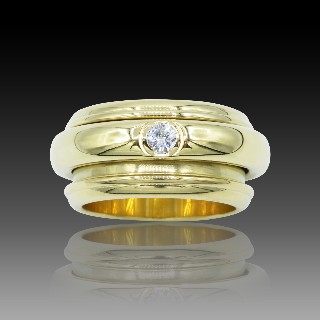 Bague Piaget Possession GM en or jaune avec Diamants de 1993. Taille 52