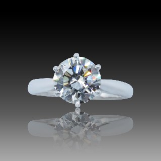 Solitaire Diamant brillant 1.65 Cts G-VS2 en Or gris 18 Cts et Platine 