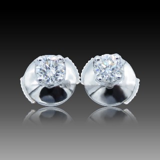 Puces d'oreilles or gris 18k avec 2 diamants de 0,18 Ct qualité G-VS.