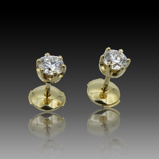 Puces d'oreilles Diamants 2 x 0.52 Cts G-VS en Or Jaune 18k 