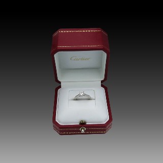 Solitaire Cartier Platine, Diamant 0,50 ct G-VVS2 (GIA)  DE 2016. Taille 49.