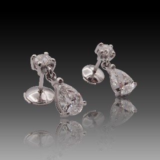 Boucles d'oreilles en Or gris 18k Diamants poire 0.60 Ct et 0.62 Ct D-VS1 et IF