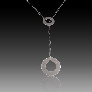 Collier Sautoir "Cible" signé DINH VAN en or gris 18 carats