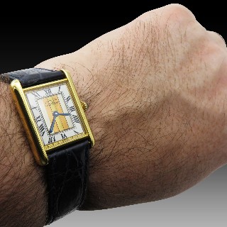 Montre Cartier homme "Must Tank" Vermeil quartz vers 1995