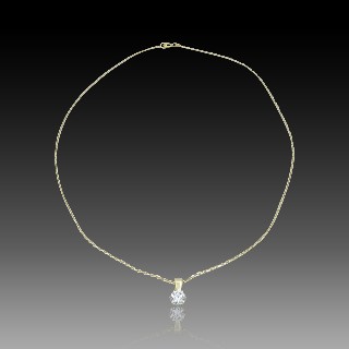 Collier Pendentif Diamant de 0.64 Cts G-VS2 . Or jaune 18 Cts. 