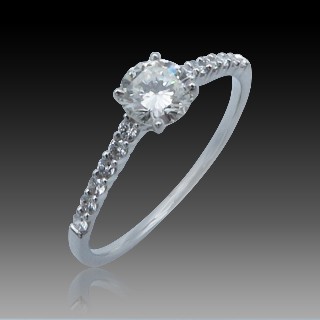 Solitaire Diamant brillant 0.49 Cts G-VS2 en Or 18 Cts + 0.12 Cts.