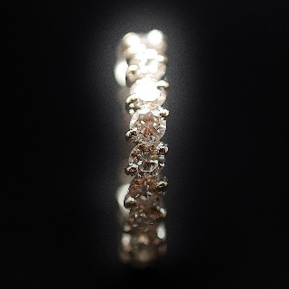 Alliance or gris 18k avec 2.0 Cts Diamants Brillants . Taille 53.