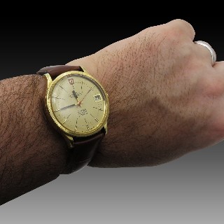 Montre Omega Constellation F300 en Or Jaune 18k vers 1970. Electronique