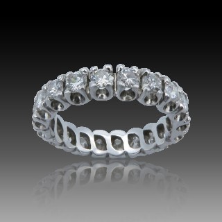 Alliance or gris 18k avec 2.20 Cts de Diamants Brillants . Taille 57.