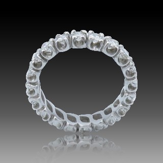 Alliance or gris 18k avec 2.20 Cts de Diamants Brillants . Taille 57.