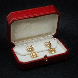 Boutons de Manchettes Cartier en or 18k Massif. Vers 1975