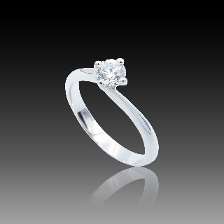 Solitaire Diamant 0.41 Cts F-VS2 (GIA) en platine. Taille 52