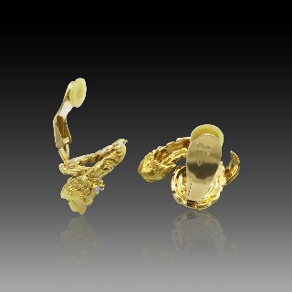 Boucles d'oreilles Clips ZOLOTAS "Têtes de Lion" or jaune 18k diamants. Poids : 21.90 Grs.