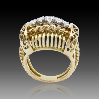 Bague vintage vers 1960 en Or 18K et Platine avec 0,50 Cts de Diamants Bague vintage vers 1960 en Or 18K et Platine avec 0,50 Cts de Diamants