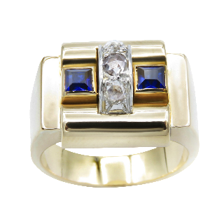 Bague "Tank" 1940 or jaune 18 k et platine avec diamants et verneuils Bague "Tank" 1940 or jaune 18 k et platine avec diamants et verneuils