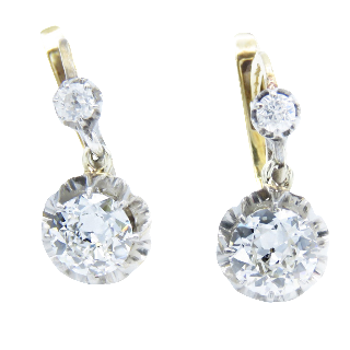  Boucles d'oreilles Dormeuses en or gris 18k et Platine vers 1940 avec Diamants 1,10 Cts