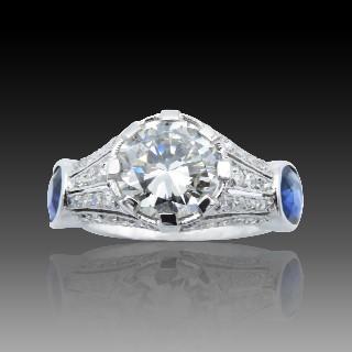  Solitaire en platine avec Diamant Brillant de 1,52 Cts H-VS2 (HRD) et saphirs .