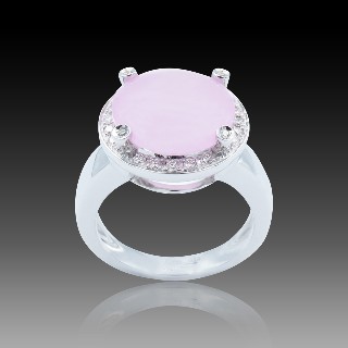 Bague Poiray "Filles cabochon" en Or rose 18k avec quartz rose.