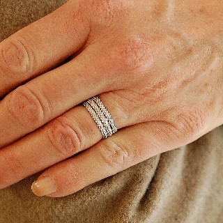 Bague Mauboussin "Le Premier Jour" Diamants. Or gris 18k .Taille 51.