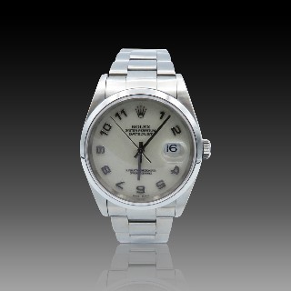Montre Rolex Oyster Datejust Homme Acier de 2004 . Cadran crème .Ref : 16200 . Montre Rolex Oyster Datejust Homme Acier de 2004 . Cadran crème .Ref : 16200 .