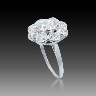 Bague entourage vers 1930 en platine avec 2,50Cts Ct de Diamants.Taille 55-56